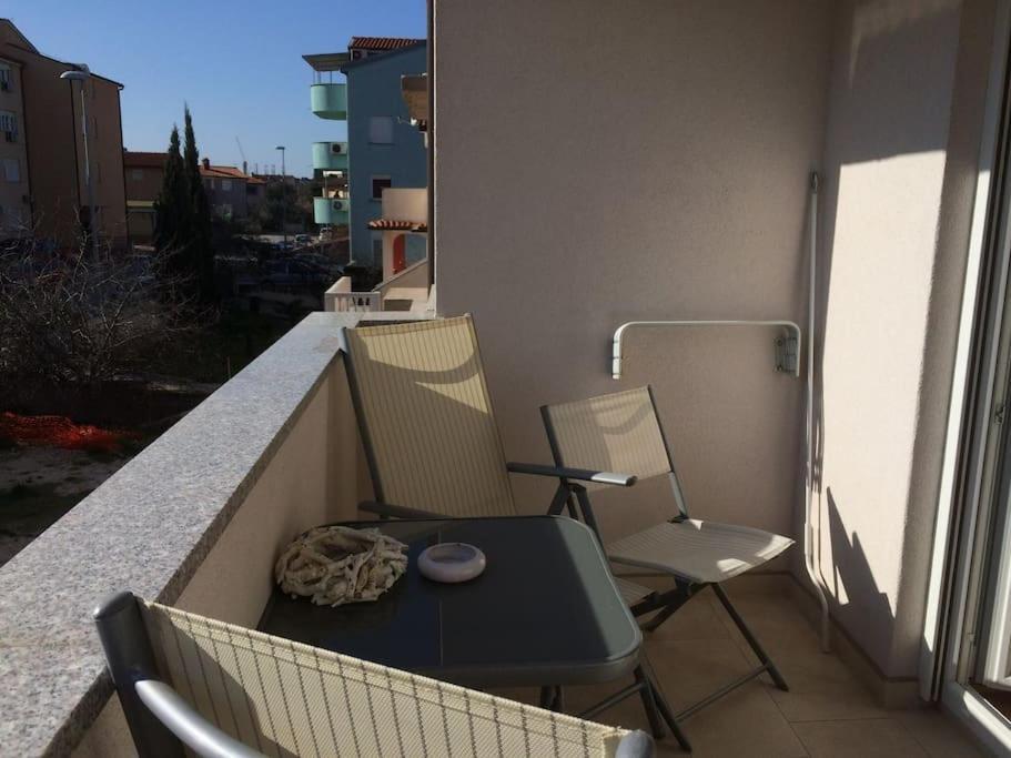 Liam Apartment Pula Luaran gambar