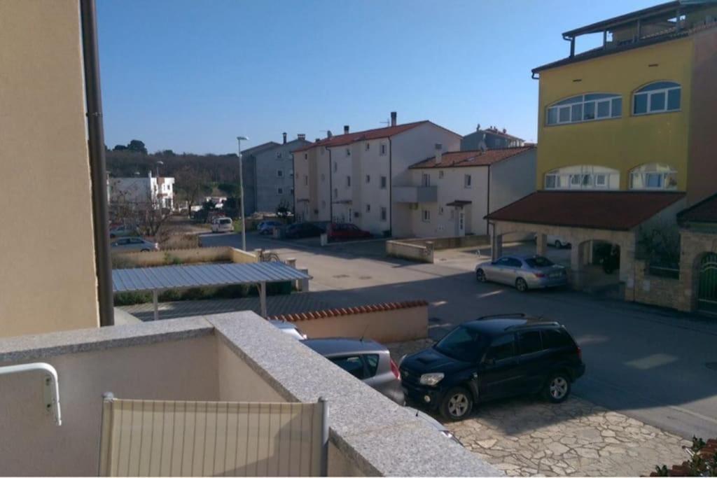 Liam Apartment Pula Luaran gambar