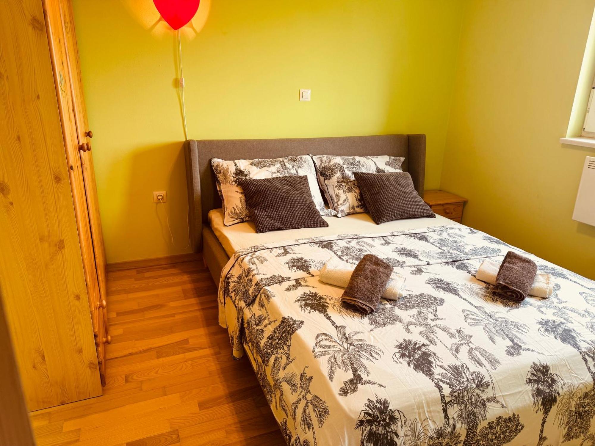 Liam Apartment Pula Luaran gambar